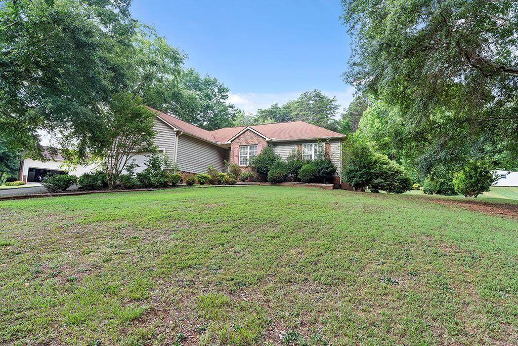 402 Graham Road - Photo 1