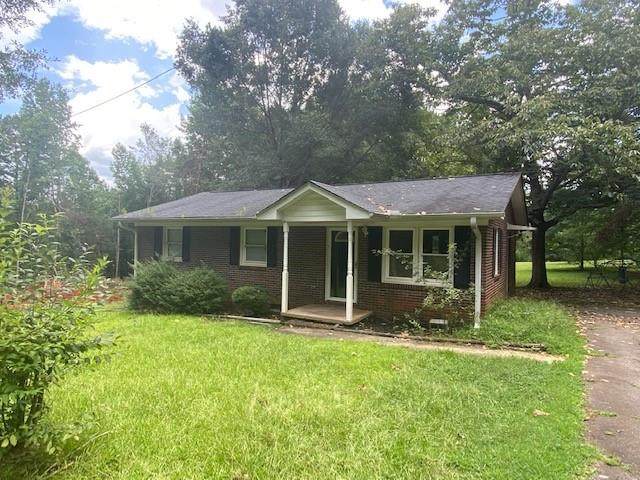 855 Robinhood Drive - Photo 1