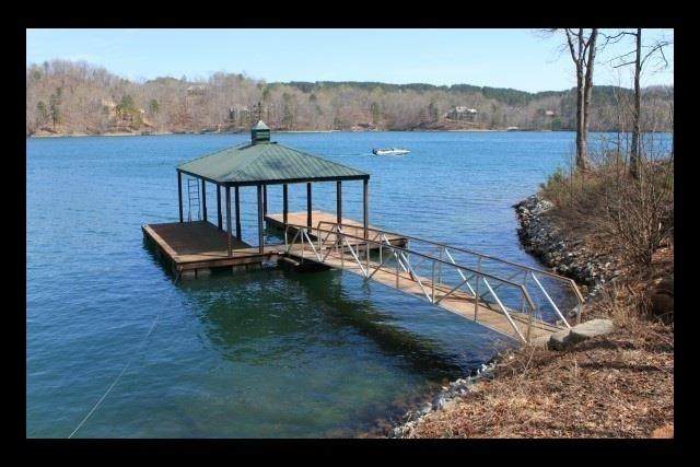 639 Pine Harbor Way - Photo 1