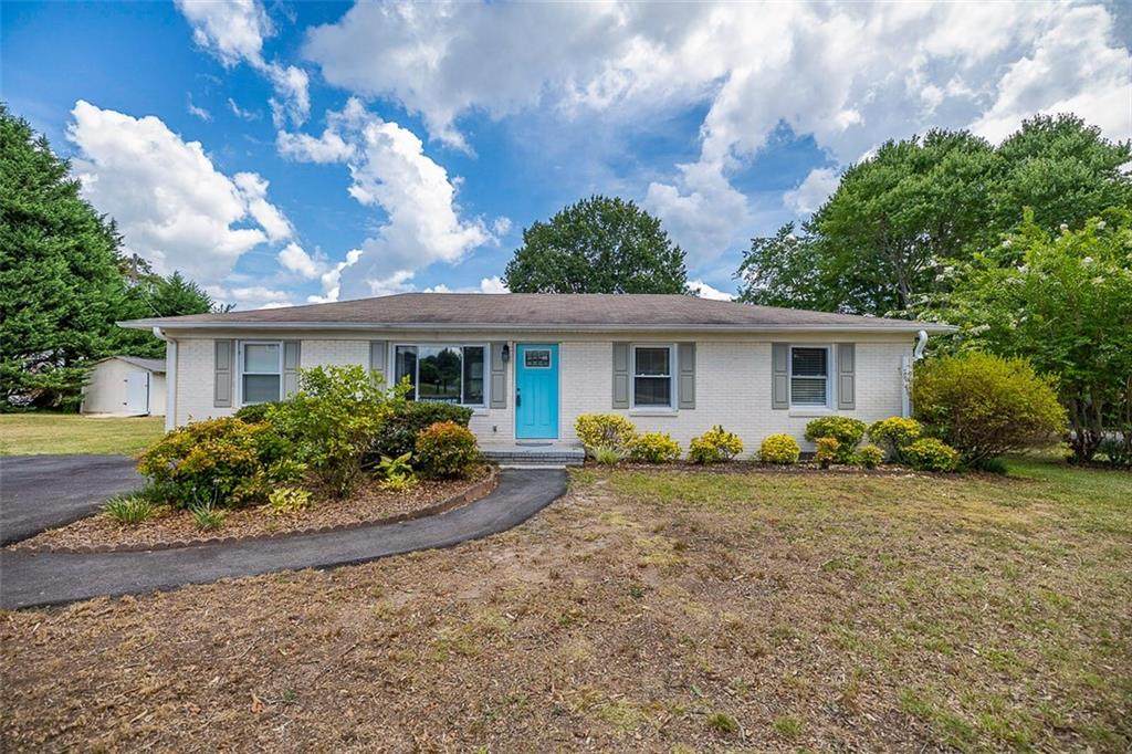 113 Roosevelt Drive - Photo 1