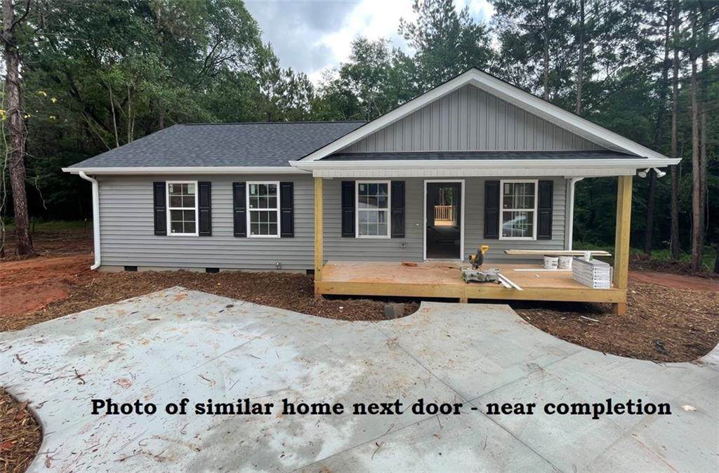 195 Crystal Lane - Photo 1