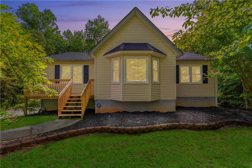 404 Ridgeway Court - Photo 1