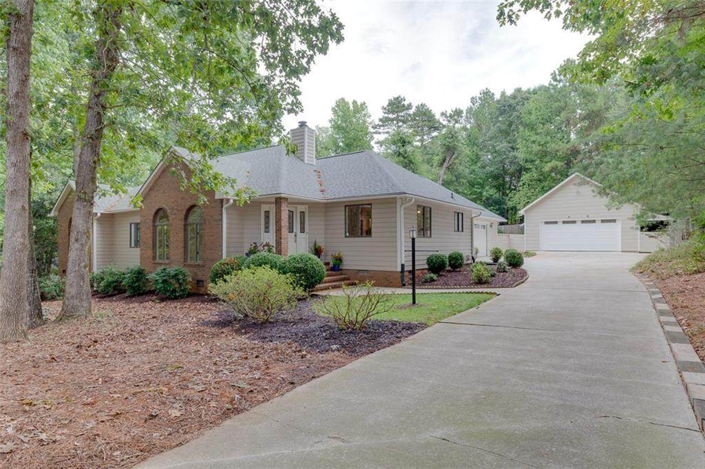 227 Royal Oaks Drive - Photo 1
