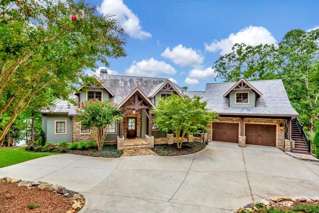 421 Fort George Way - Photo 1