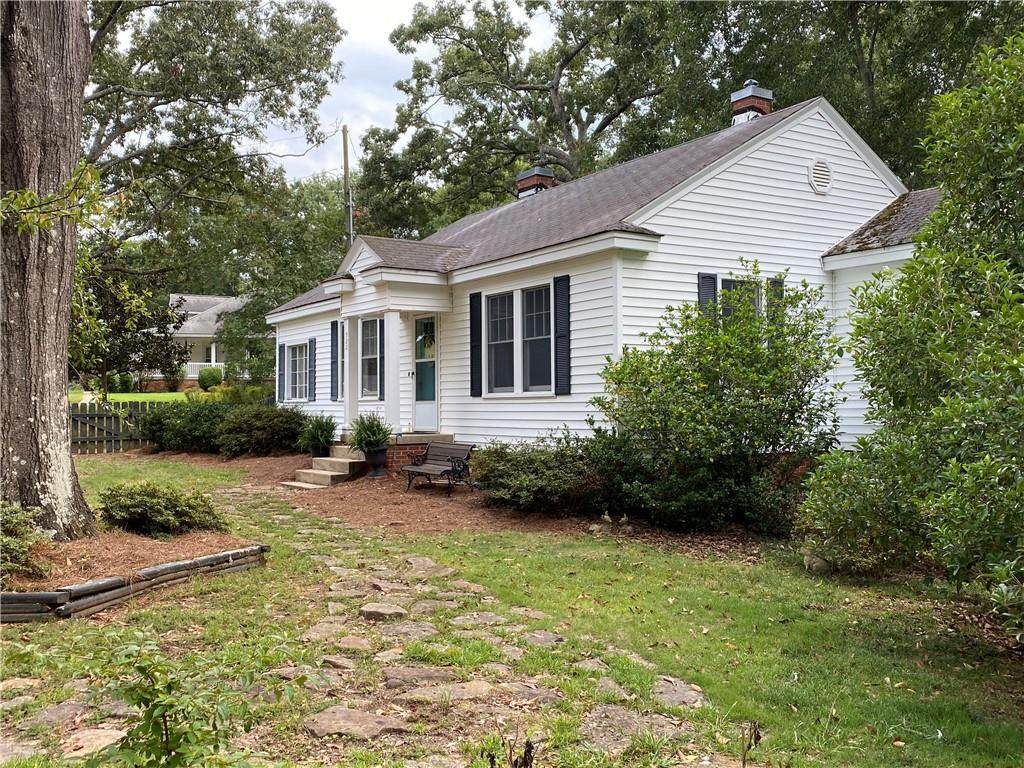 520 Mechanic Street - Photo 1