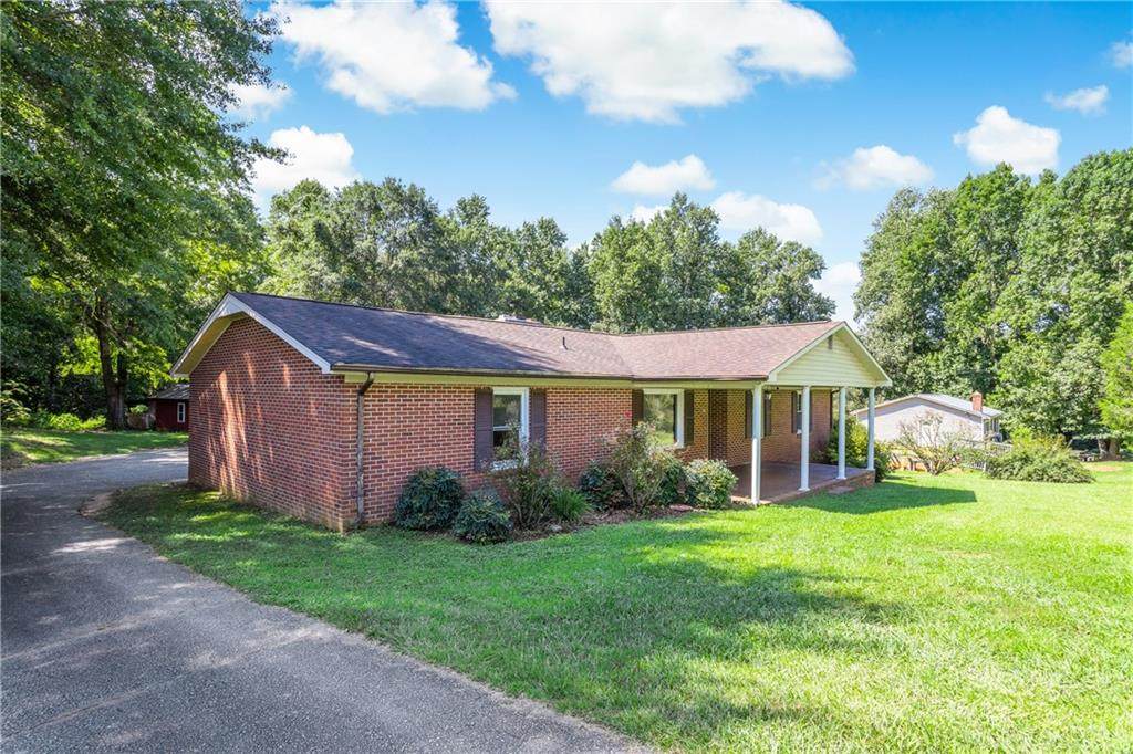 581 Red Hill Road - Photo 1