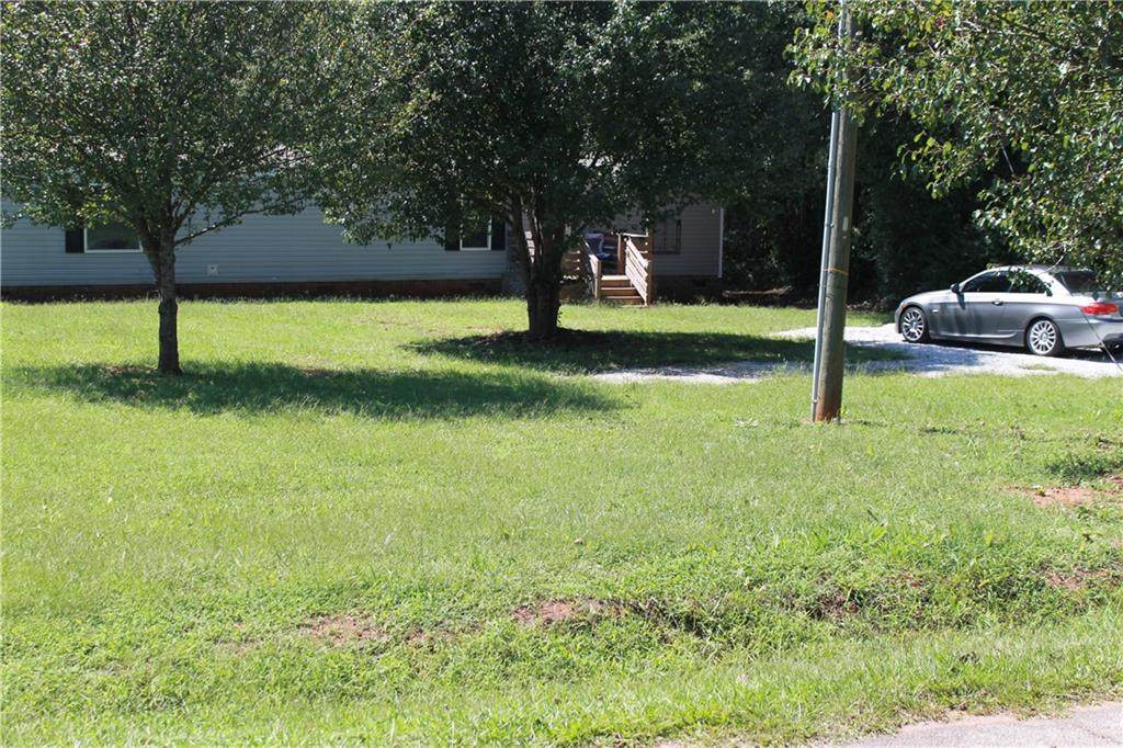 2085 Scarborough Road - Photo 1