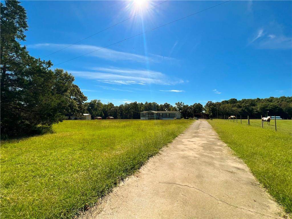 652 Strother Road - Photo 1