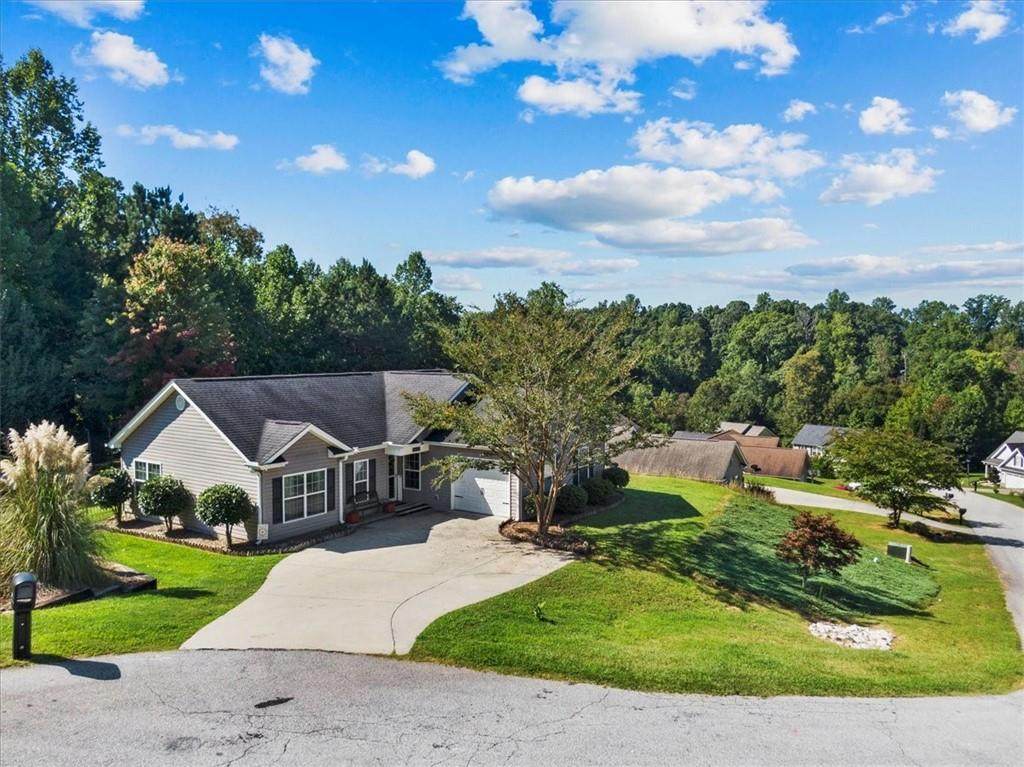 126 Cove View Court - Photo 1