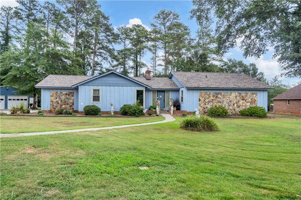 111 Regency Circle - Photo 1