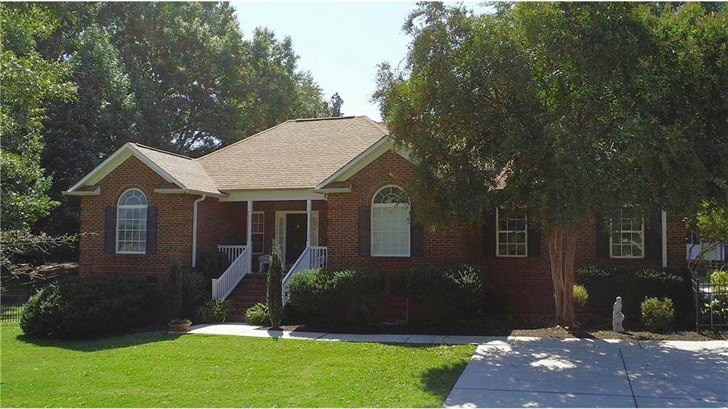 1119 Reed Road - Photo 1