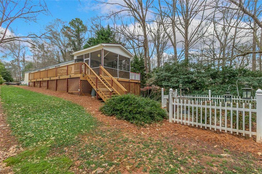 205 Beaver Lane - Photo 1