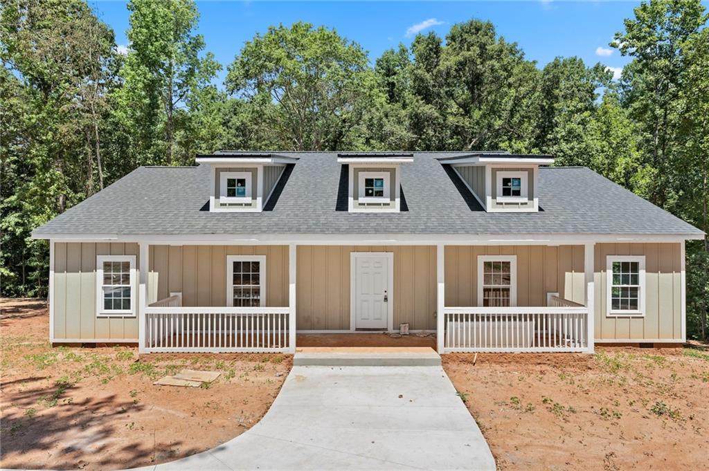 137 Boxwood Lane - Photo 1
