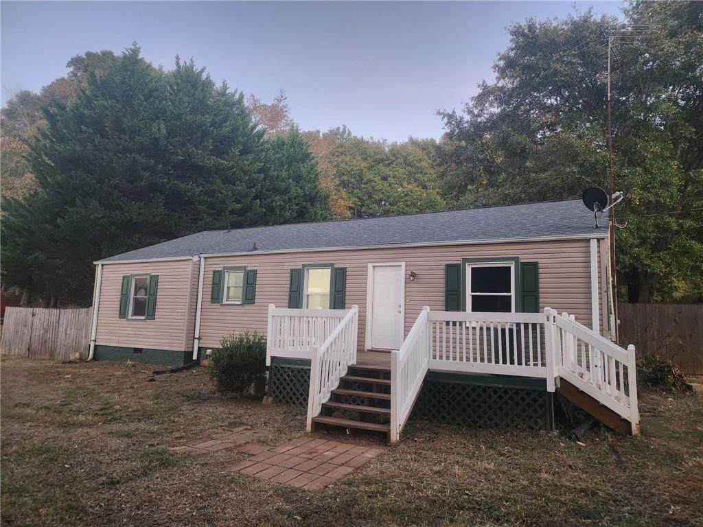 113 Satterfield Circle - Photo 1