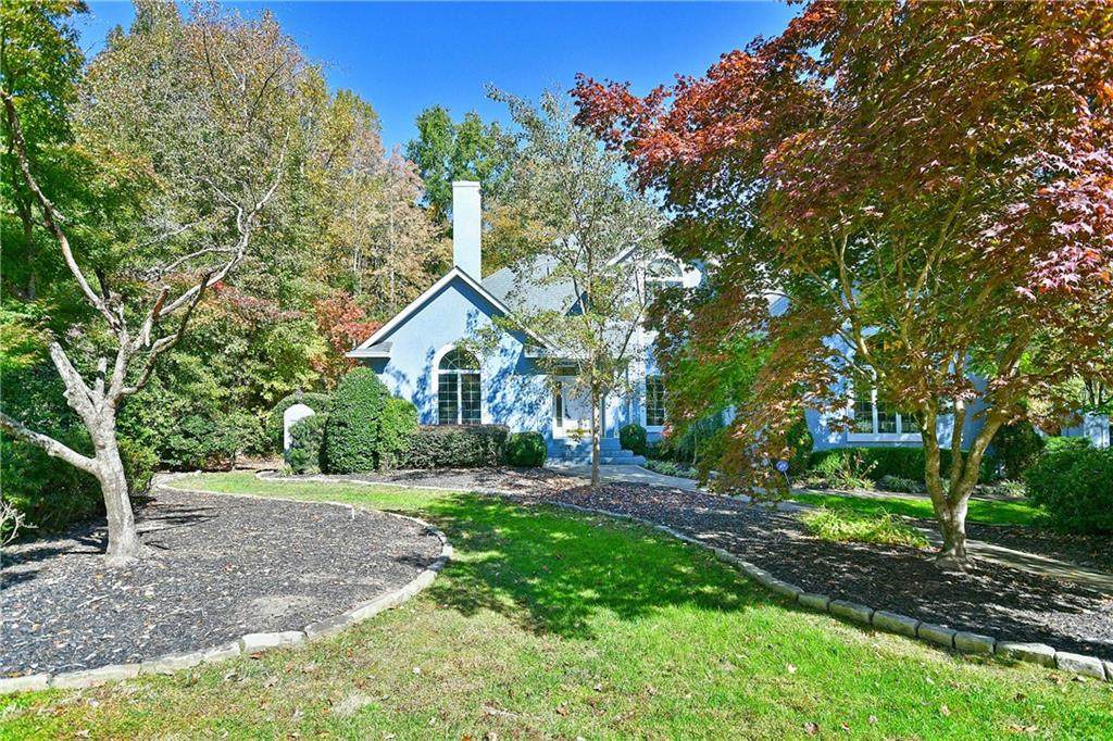 217 Inverness Way - Photo 1