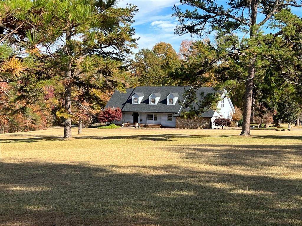 180 Ella Drive - Photo 1