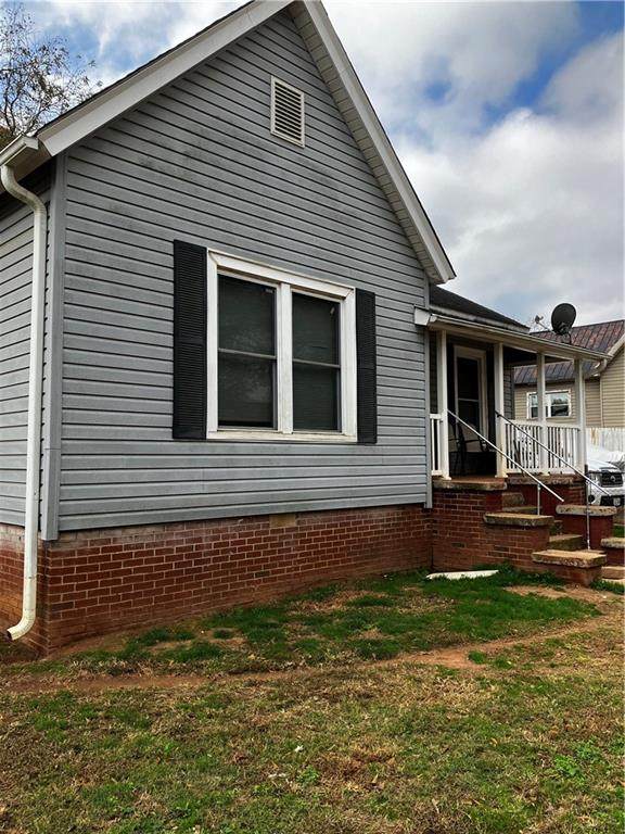 122 Bailey Street - Photo 1