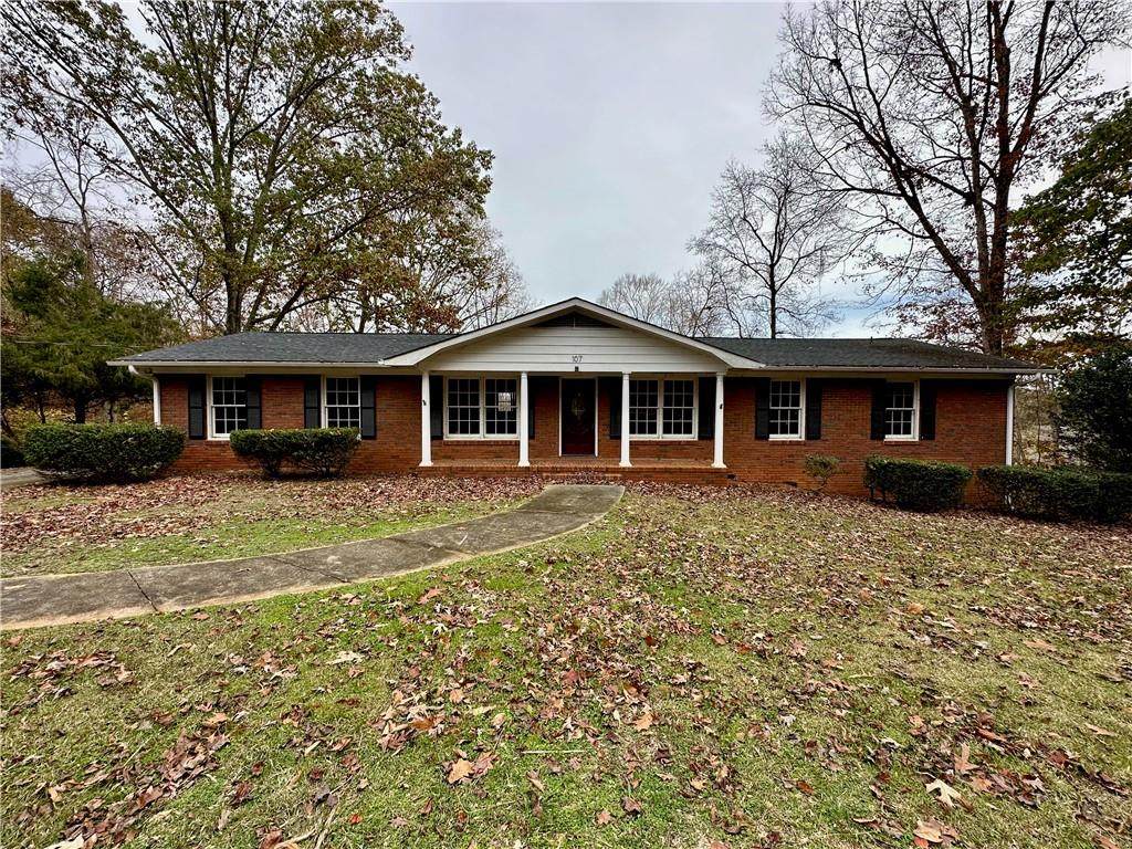 107 Gordon Drive - Photo 1