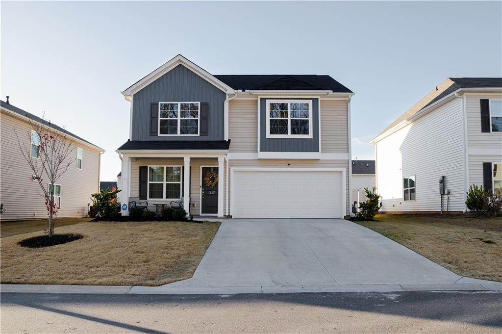 217 Celebration Avenue - Photo 1