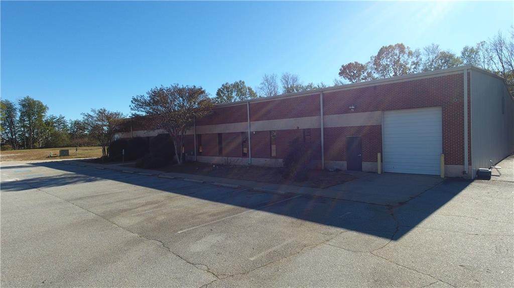 428 Buncombe Road - Photo 1