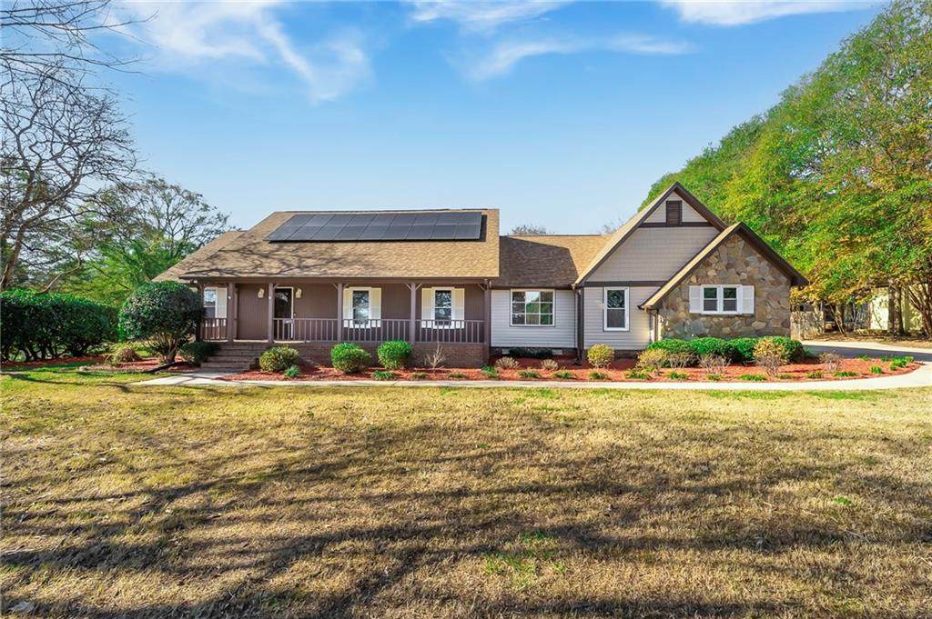 407 Jameson Drive - Photo 1