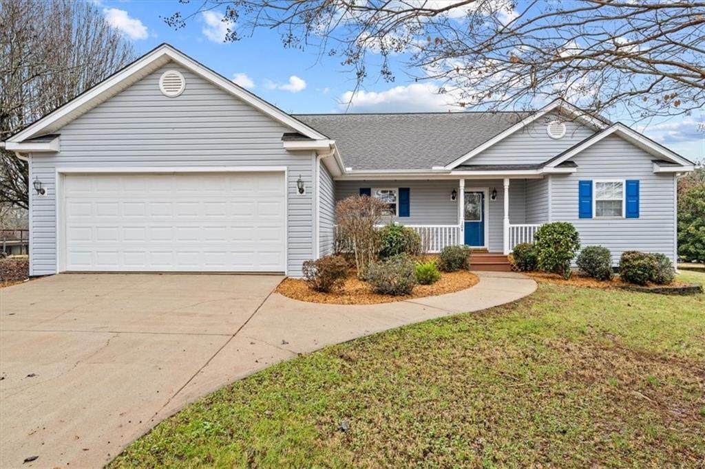 104 Terrace Meadows Drive - Photo 1