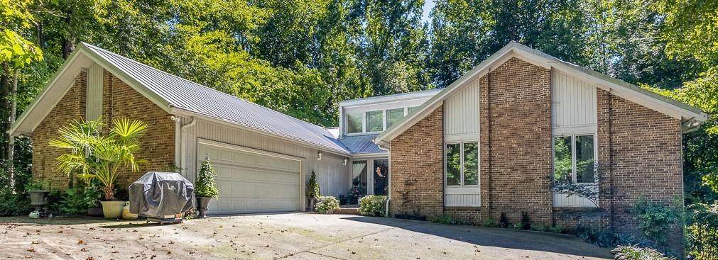 127A Shallowford Way - Photo 1