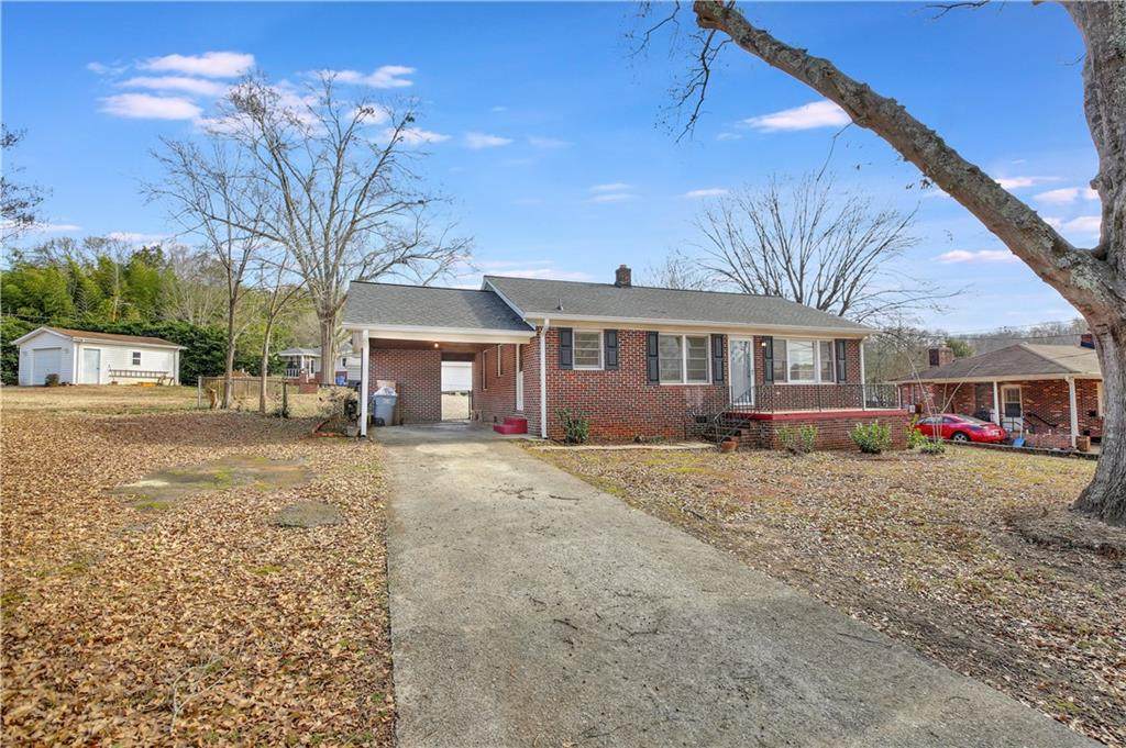 6 Blackstone Drive - Photo 1
