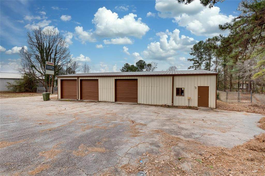 1720 Old Central Road - Photo 1