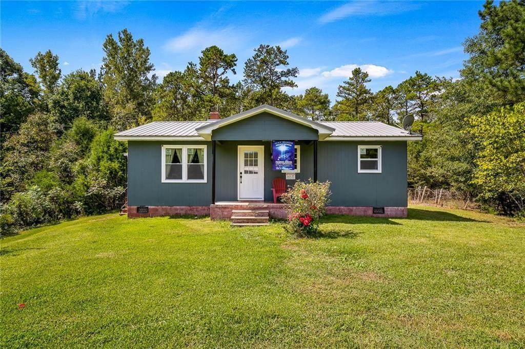 6727 Highway 81 - Photo 1