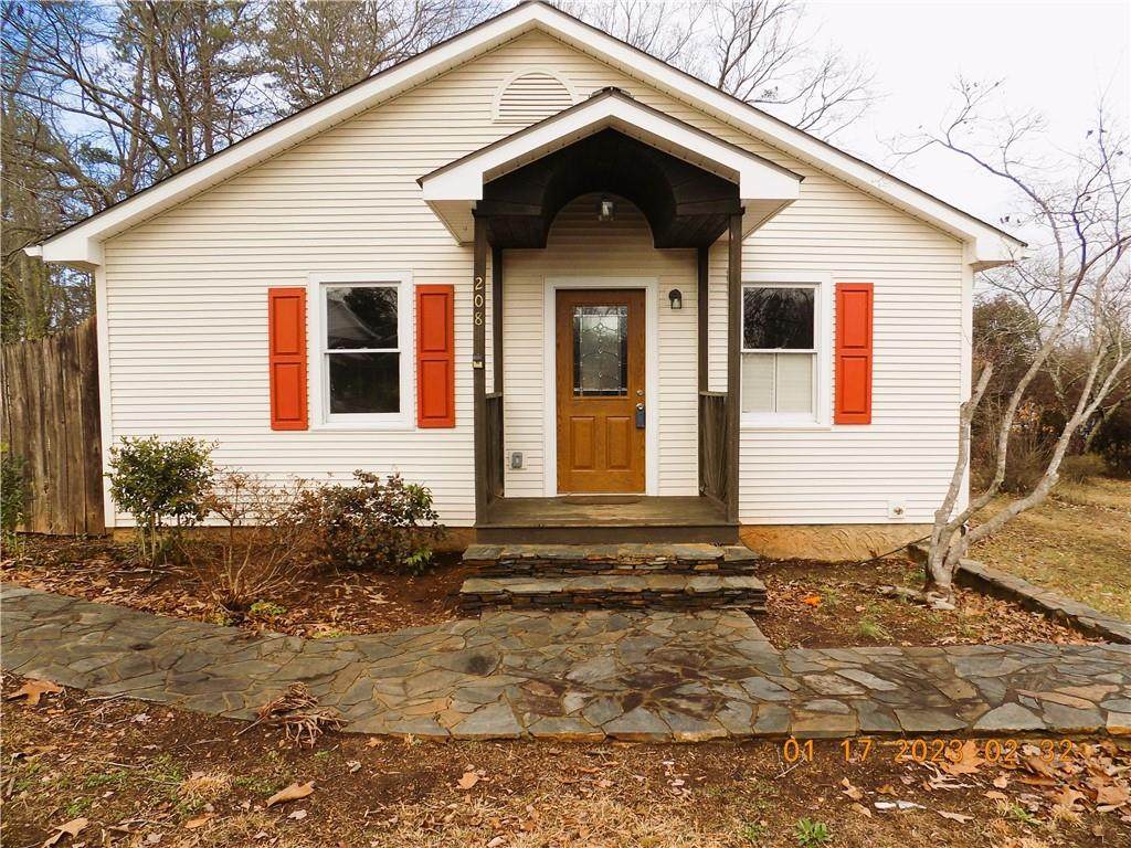 208 Vinson Street - Photo 1