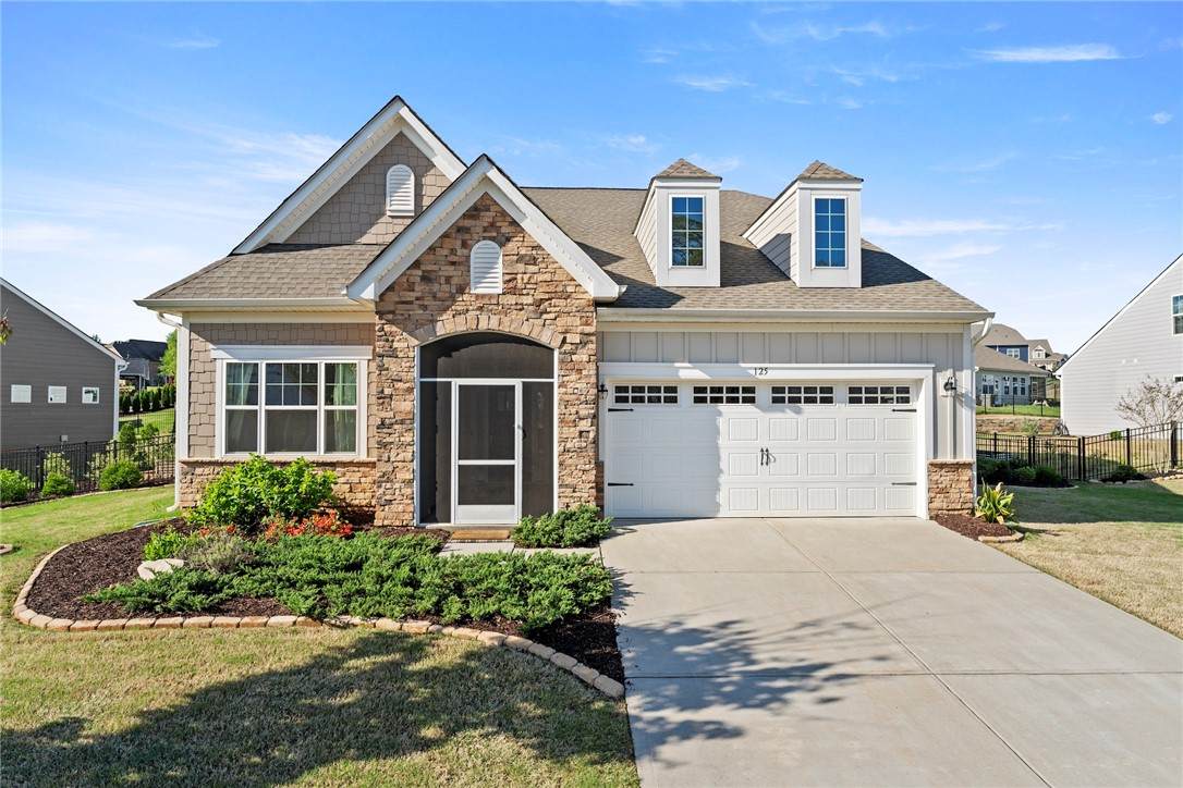 125 Double Crest Drive - Photo 1