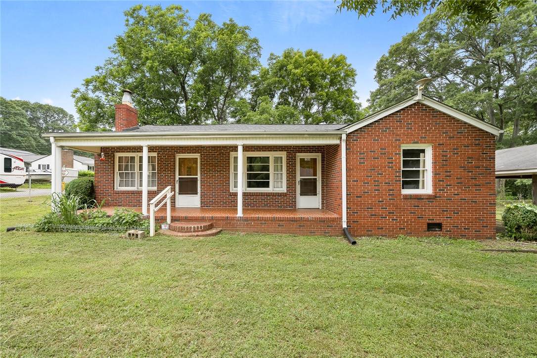 218 Mauldin Street - Photo 1
