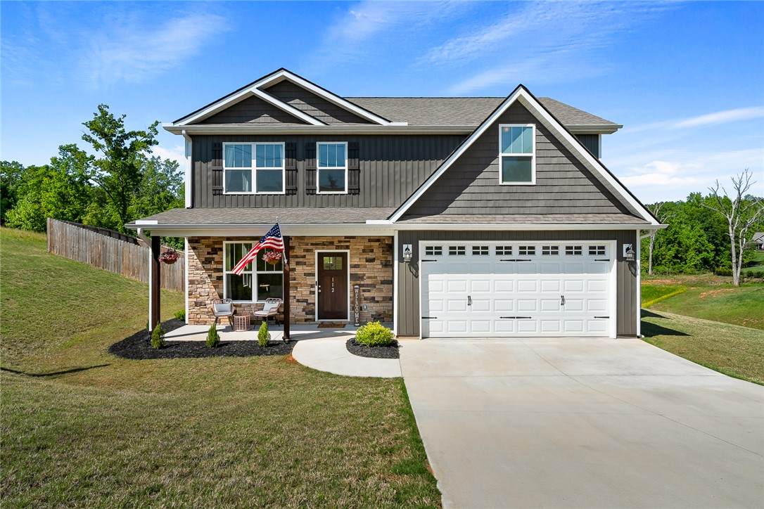 112 Inlet Pointe Drive - Photo 1