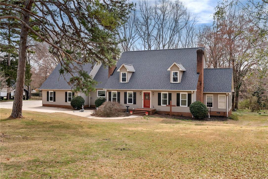 416 Ashley Downs - Photo 1
