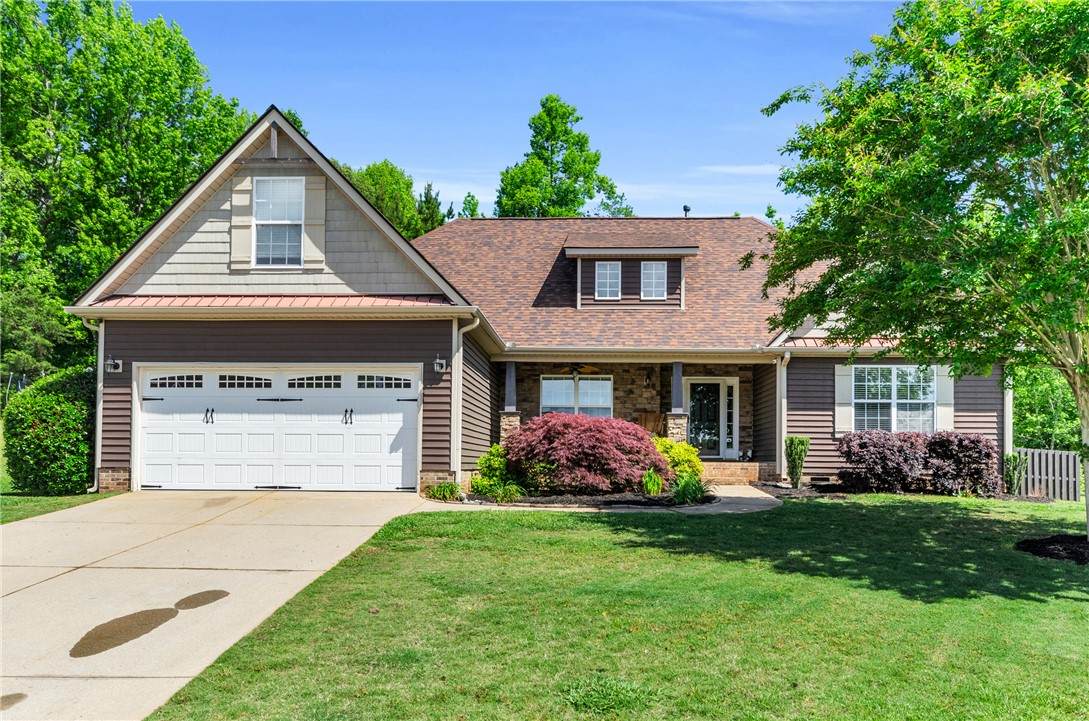 32 Berry Pine Court - Photo 1