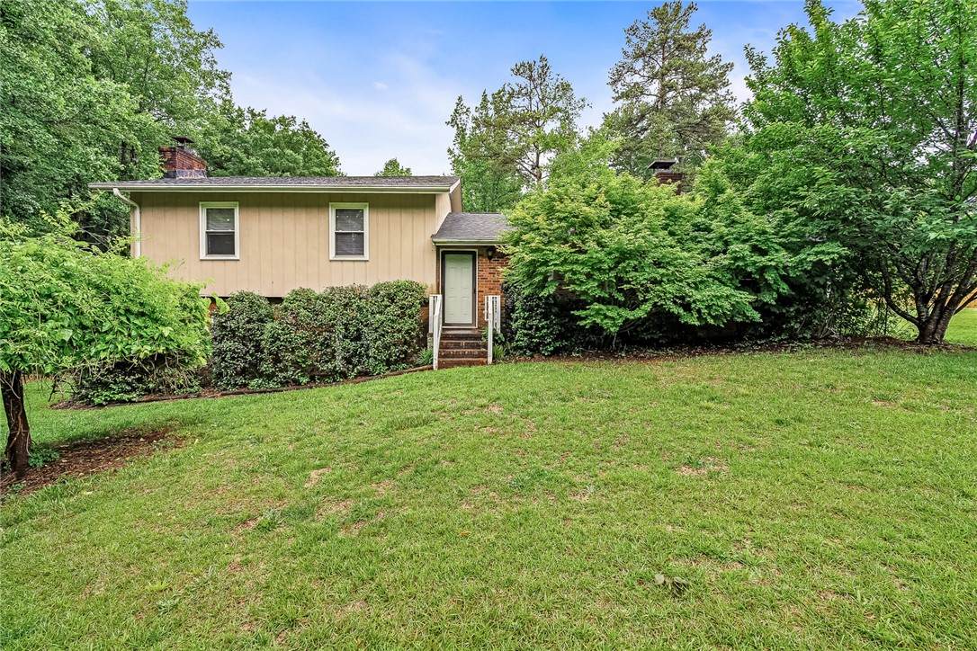 130 Mount Olivet Drive - Photo 1