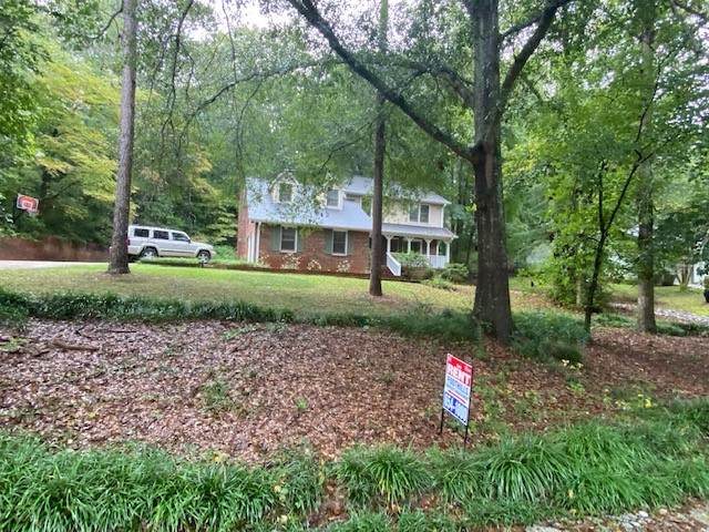 311 Lancelot Drive - Photo 1