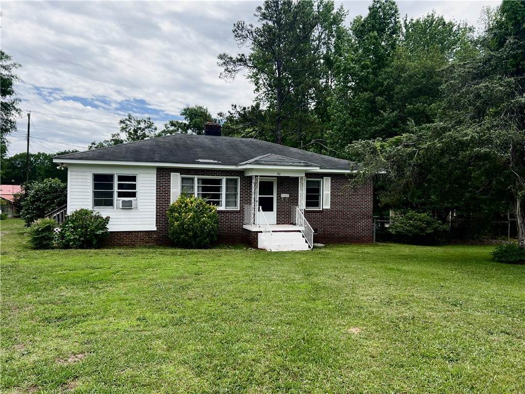 701 Greer Street - Photo 1