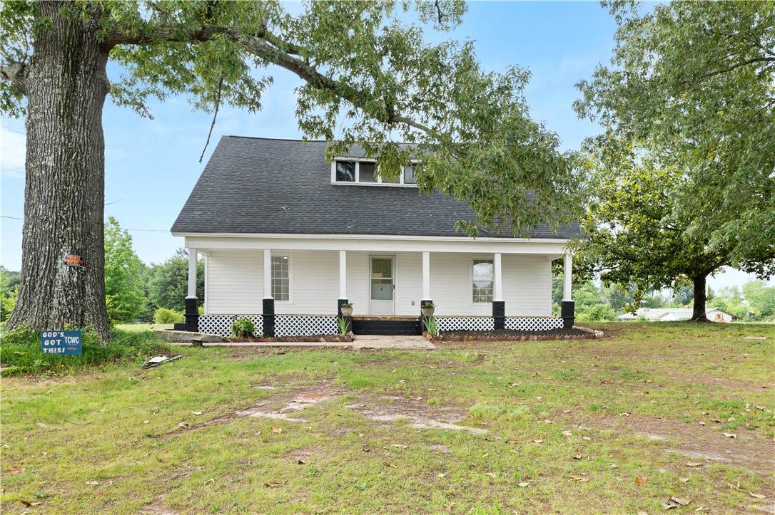 701 Townville Street - Photo 1