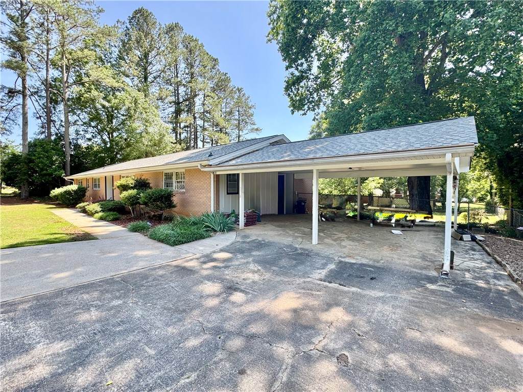 601 Heyward Road - Photo 1