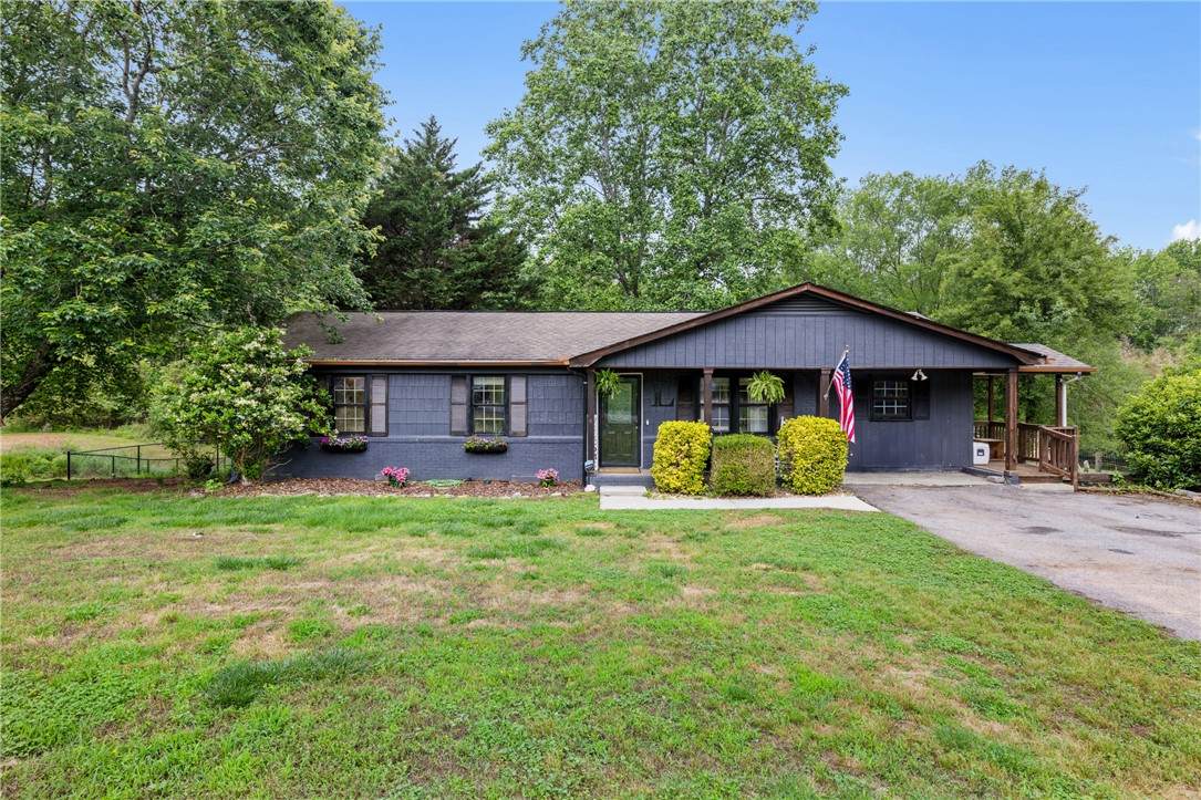 111 Karla Avenue - Photo 1