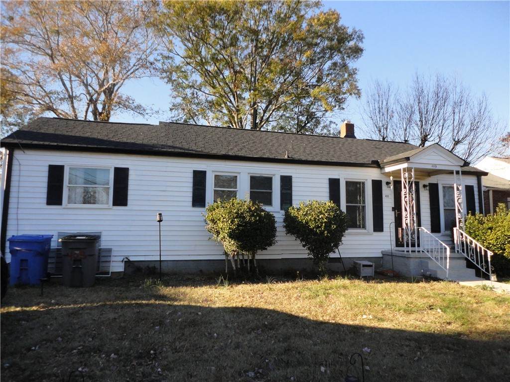 405 Perry Road - Photo 1