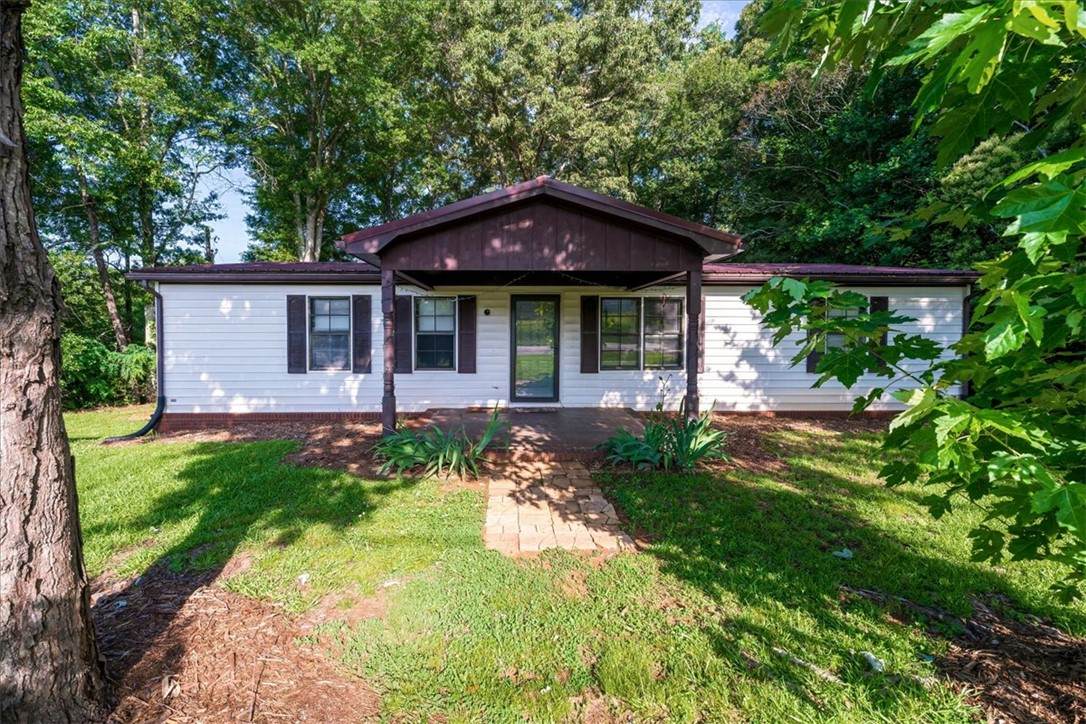2423 Westminster Highway - Photo 1