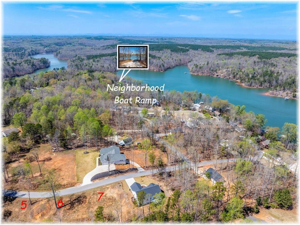 620 Lynnhaven Drive - Photo 1