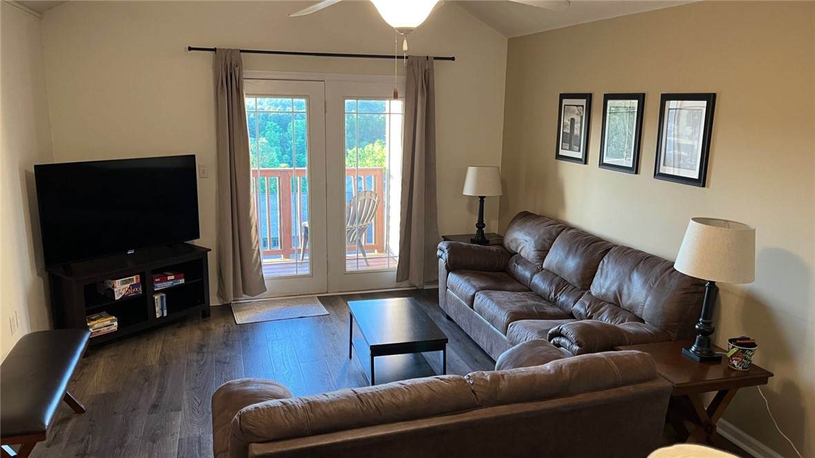 1132 Harts Ridge Drive - Photo 1