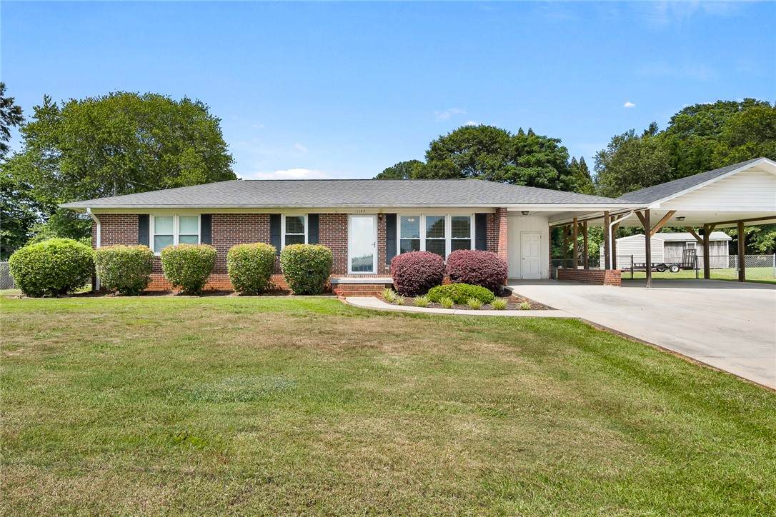 1147 Briarwood Drive - Photo 1