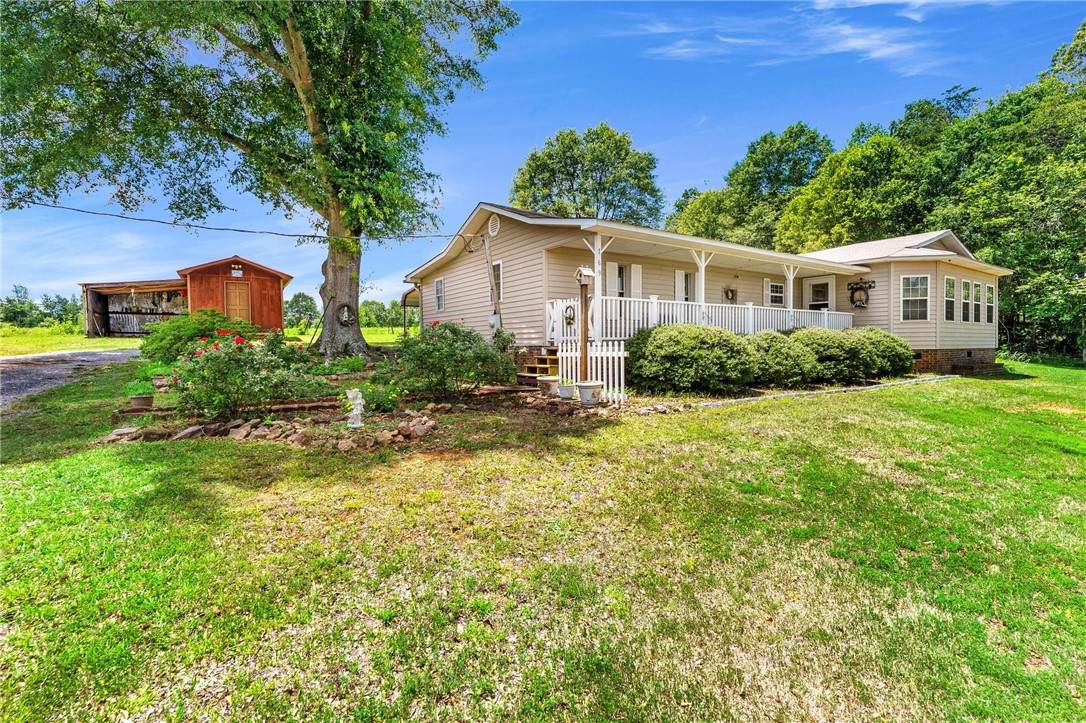 169 Sunset Road - Photo 1