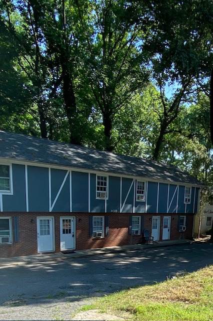 409 Lindsay Road - Photo 1