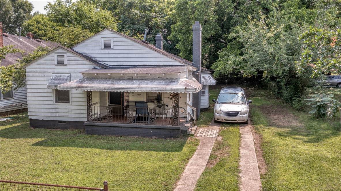 1105 West End Avenue - Photo 1